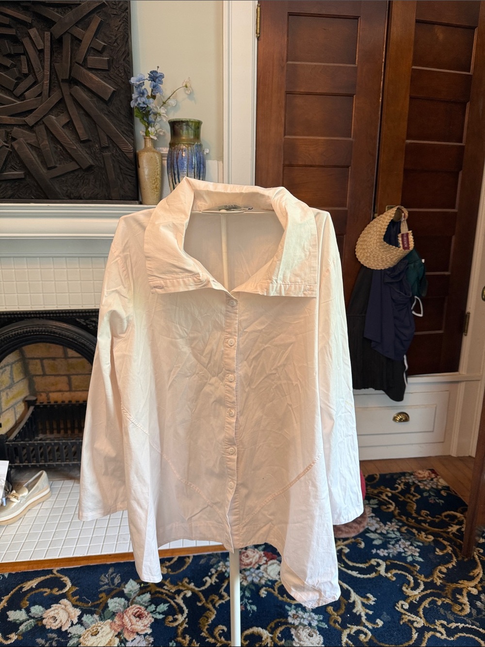 Inae  Light Pink Button-Down Tunic Shirt- worn about 3 times. 99 retail - Picture 5 of 7